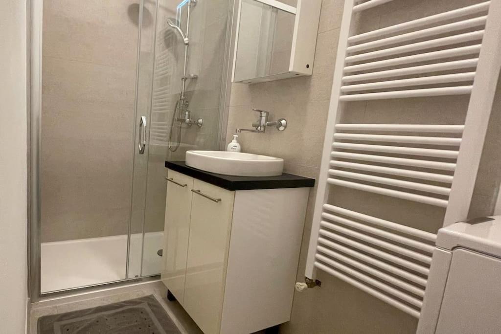 Central Zagreb Lovely Apartment Ngoại thất bức ảnh