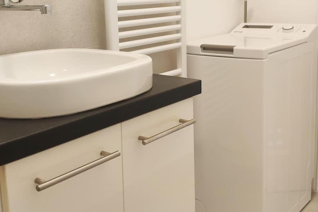 Central Zagreb Lovely Apartment Ngoại thất bức ảnh