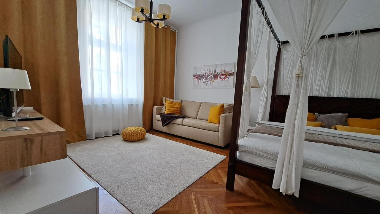 Central Zagreb Lovely Apartment Ngoại thất bức ảnh